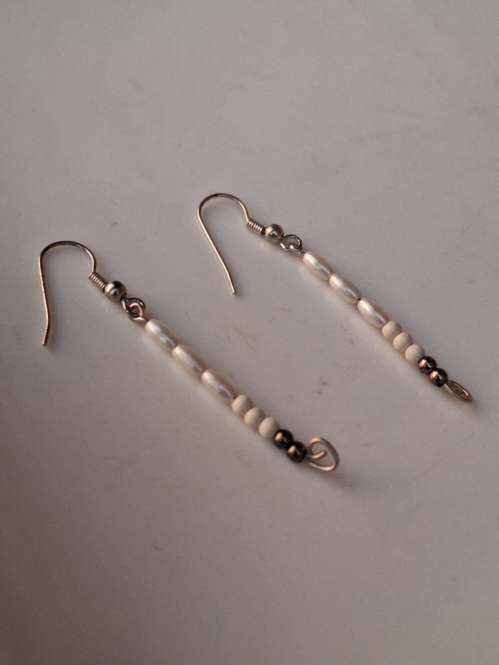 Pearl-like White and Gun Metal Beaded Earrings